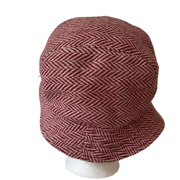 Red/cream metallic tweed bucket hat for women